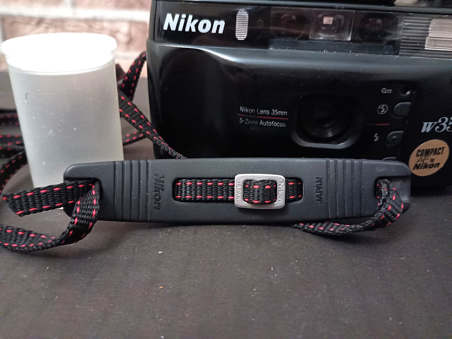 Nikon AF W35 (Pack Coleccionista)