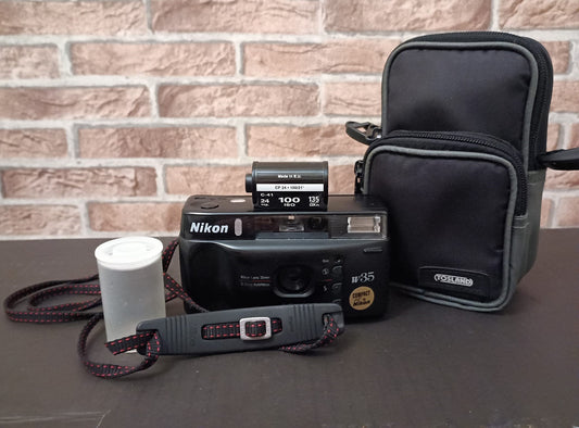 Nikon AF W35 (Pack Coleccionista)