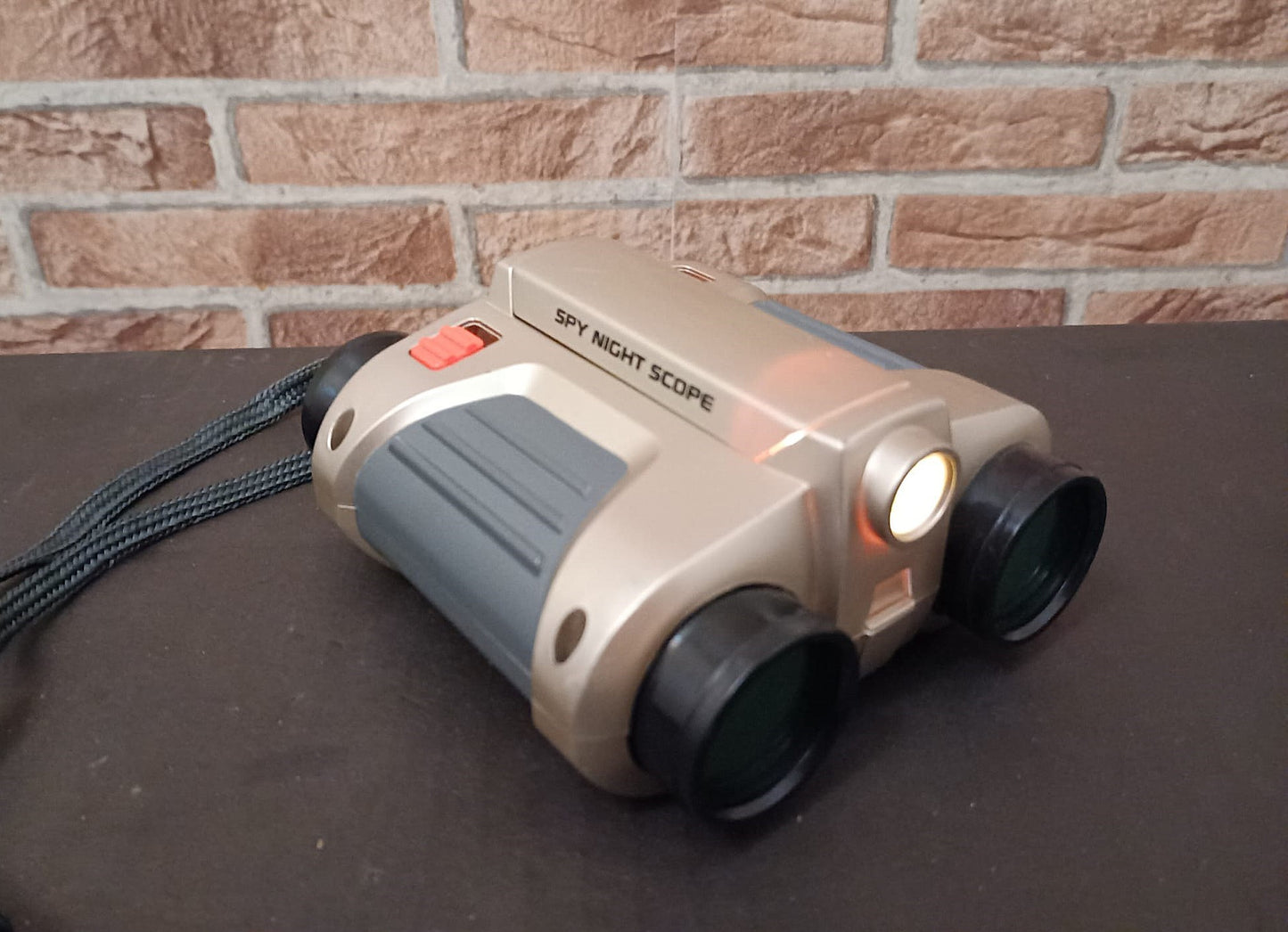 Pieza de Colección: Spy Night Scope - Edición 2001