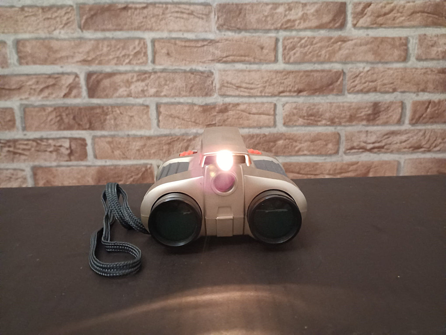 Pieza de Colección: Spy Night Scope - Edición 2001