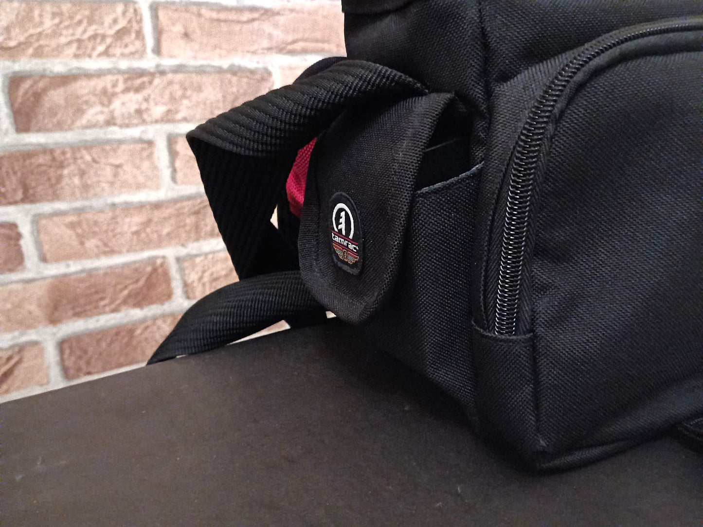 Canon EOS 1100D + Objetivo 18-55mm IS II + Extras