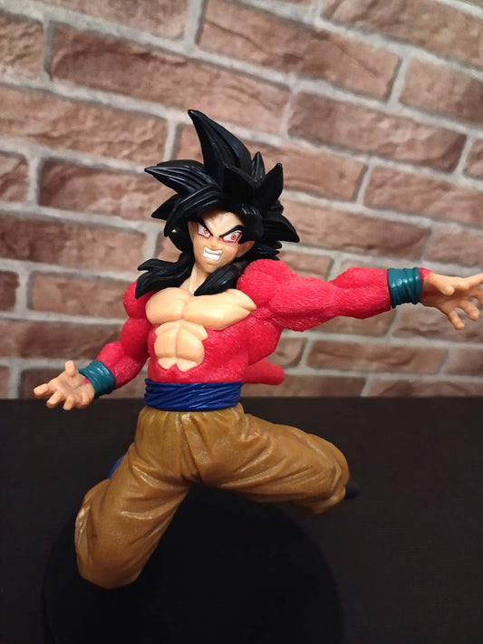 Goku SSJ 4 BANPRESTO